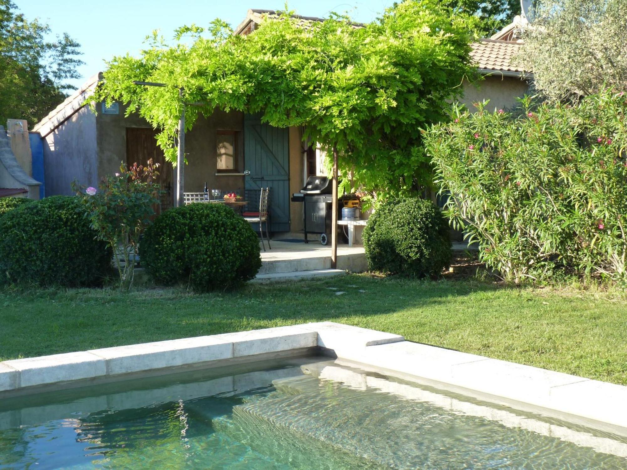 Les Gites Du Domaine De Rhodes Avignon Exterior foto