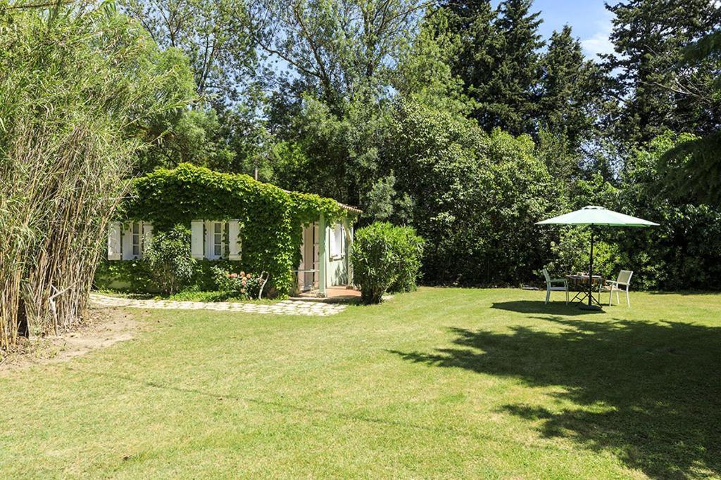 Les Gites Du Domaine De Rhodes Avignon Quarto foto