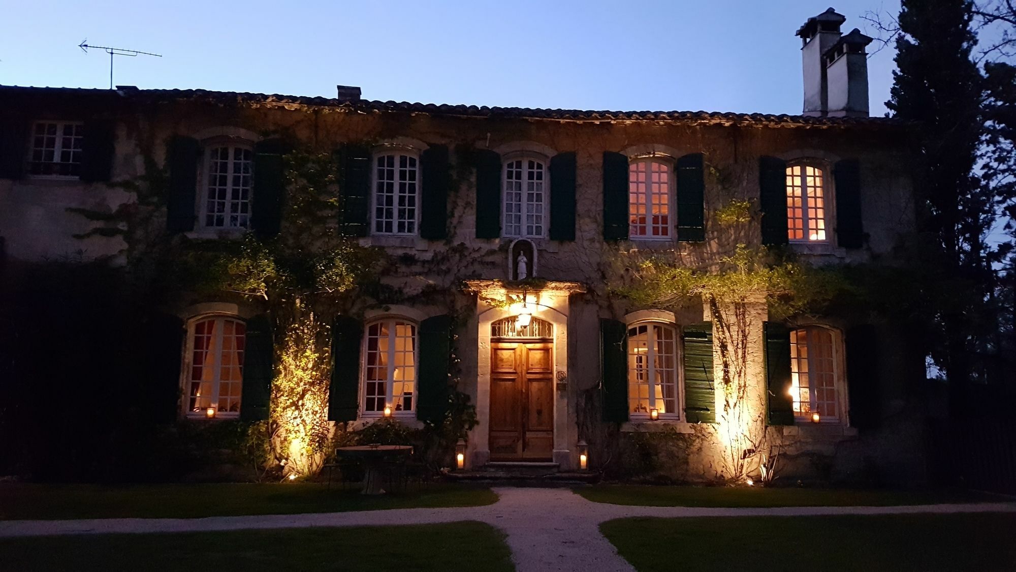 Les Gites Du Domaine De Rhodes Avignon Exterior foto